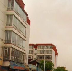 有房本 能贷款 交通便利 停车方便 植物园 公交站 地铁