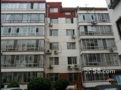 太平街 水岸人家西区 运动楼层 停车方便 出门公园附院