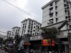 户型好,位置好,楼层好,诚心卖,交通生活都方便