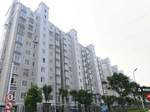 南山湖板块万达旁满二年中间楼层诚心卖