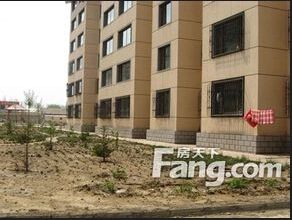 兴隆电力小区,一楼采光好,适合老年人居住