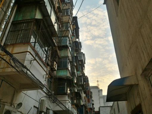 信昌小区3室1厅1卫南北朝向900.00元/月出租
