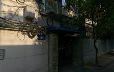 爵版街23号 3室1厅 南