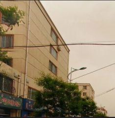 36、东风路展览馆地铁、39、摩尔城