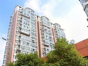 此房楼层好视野开阔交通便利户型方正拎包入住!