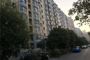江南御花园轻轨站旁精装修两房拎包入住