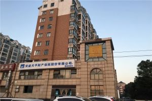 此房满五年不唯一,轻轨站旁边位置好,电梯房中间楼层