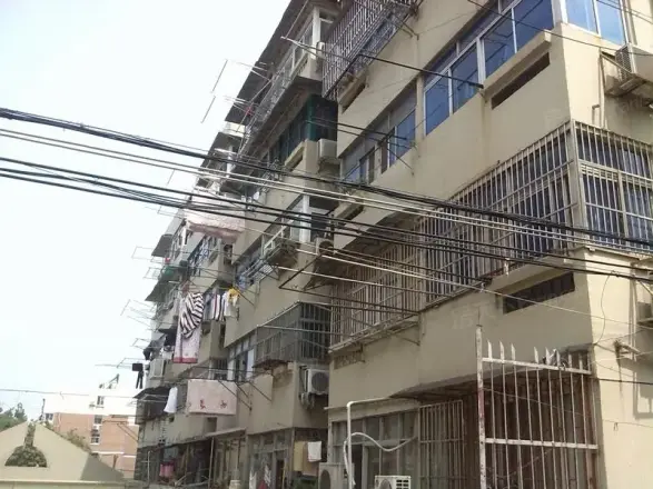 迈皋桥街79号