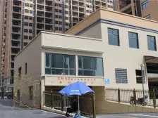 地处城南,绿化好,间距远,生活配套齐全,交通便利
