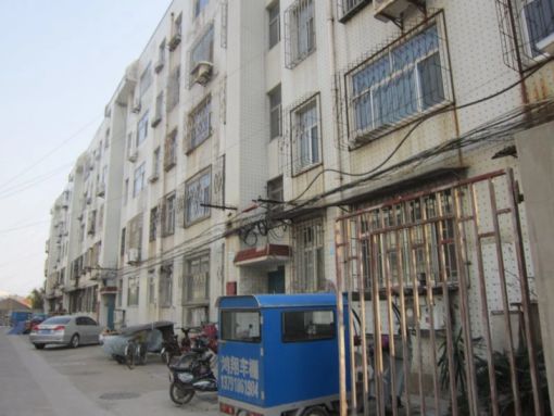 北三里名城3室1厅1卫南北朝向800.00元/月出租