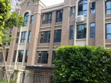 中央湾区琥珀湾 4室2厅 南 北