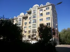 雪苑 3室1厅 南 北