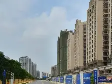 保利红珊瑚别墅精装安静前后花园可停两台车