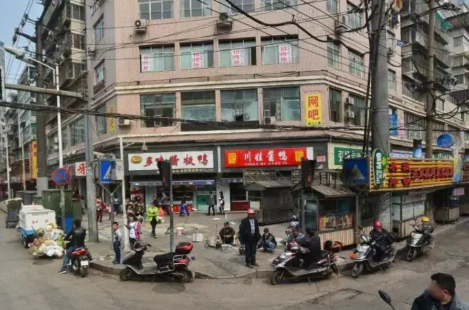 兴关路门面