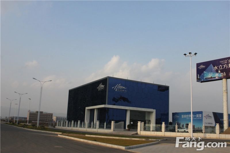 Â̵ØÏãÊ÷»¨³Ç,½ðÓçÀö¸Û³Ç,Öк£À¶Íå,Öн»¡¤É϶«¹ú¼Ê