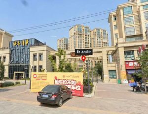 此房阳光充裕,采光好,步梯中间楼层,南北通透