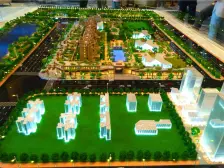 前后带花园,市中 心地段,近地铁双公园