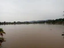 朝南户型,采光充足,中间楼层,精装修可拎包入住