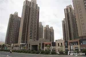 秋江花苑西区3室2厅南北