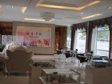 此房南北通透,采光好,楼间距大