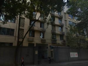 人民中路一段4号 3室1厅 南