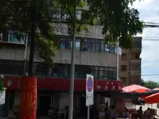 此房满五唯一,中上楼层,采光充足,户型方正