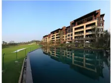 照母山 万科悦峰一期二房107万