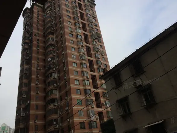 德盛大厦