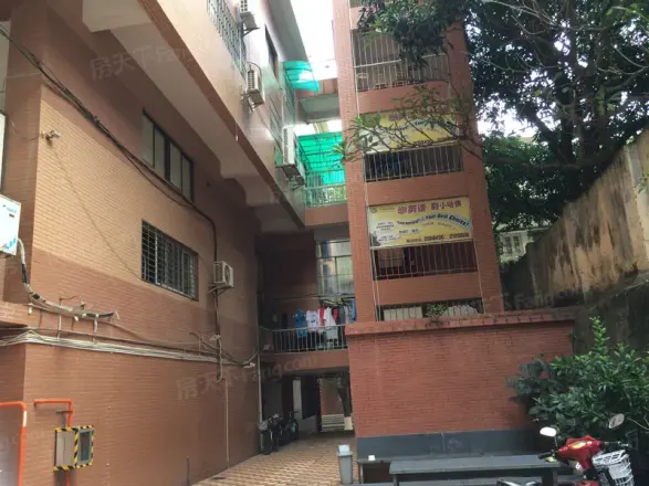 德盛大厦