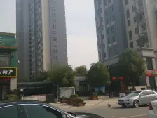 高铁站旁精装大两房,300平露台,高尔夫球场+花园菜园