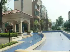 地铁口 满五年精装复式 带露台 精装拎包入住