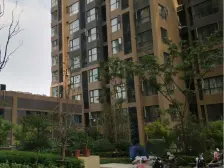 二环双地铁口步行300米管外 精装一室业主诚售