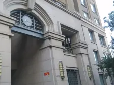 卢浮公馆精装两室户型好位置好急售