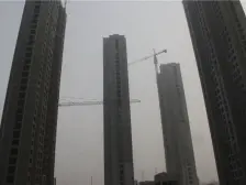 户型好方方正正、卧室客厅都是落地窗。