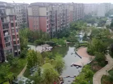 老街三期 花园洋房 通透 业主诚心出售 带南花园40平米