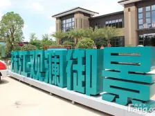 近外环出口,次新三房,住家安静,保养好,隔壁观澜湖