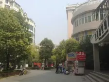 绿城百合公寓(秋月苑) 朝南 交通便捷 临地铁 停车方便