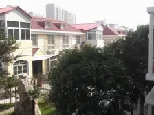 百度花园 双气 中间楼层 双卫 停车方便 诚心出售