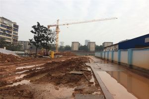 烈士公园湘雅医院次新小区上园精装小户型随时看房