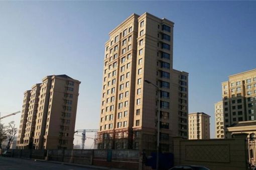恒峰天泉小镇3室2厅1卫南北朝向3600.00元/月出租