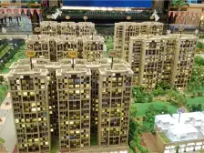 依云华府南向大三房,中间楼层,通风采光好