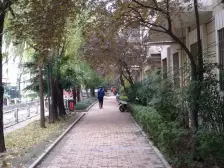 花园路 朝南 交通便利 商圈成熟 近地铁 医疗配套成熟