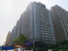 楼下10米地铁口!瞰景CBD!双气!单价9千多!急售!