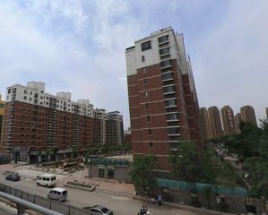 莱茵河畔一室一厅不巴山不临街采光充足