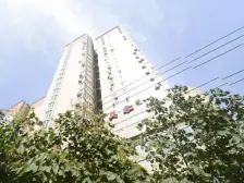 锦绣华庭 4室2厅 南 北