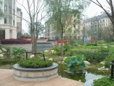 熙地港旁,绿城百合大复式,小区中间位置