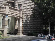 航海东路富田,出行方便,二环里成熟商圈,精装修四房