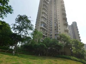 保利公园198丁香郡3室1厅南