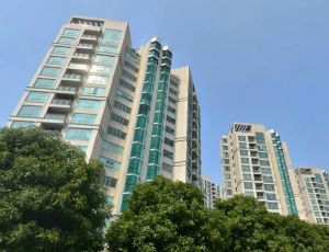 丽江豪园精装3房2卫中间楼层