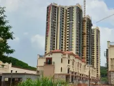 三正瑞士半山,独栋别墅,300平大花园, 业主诚心出售